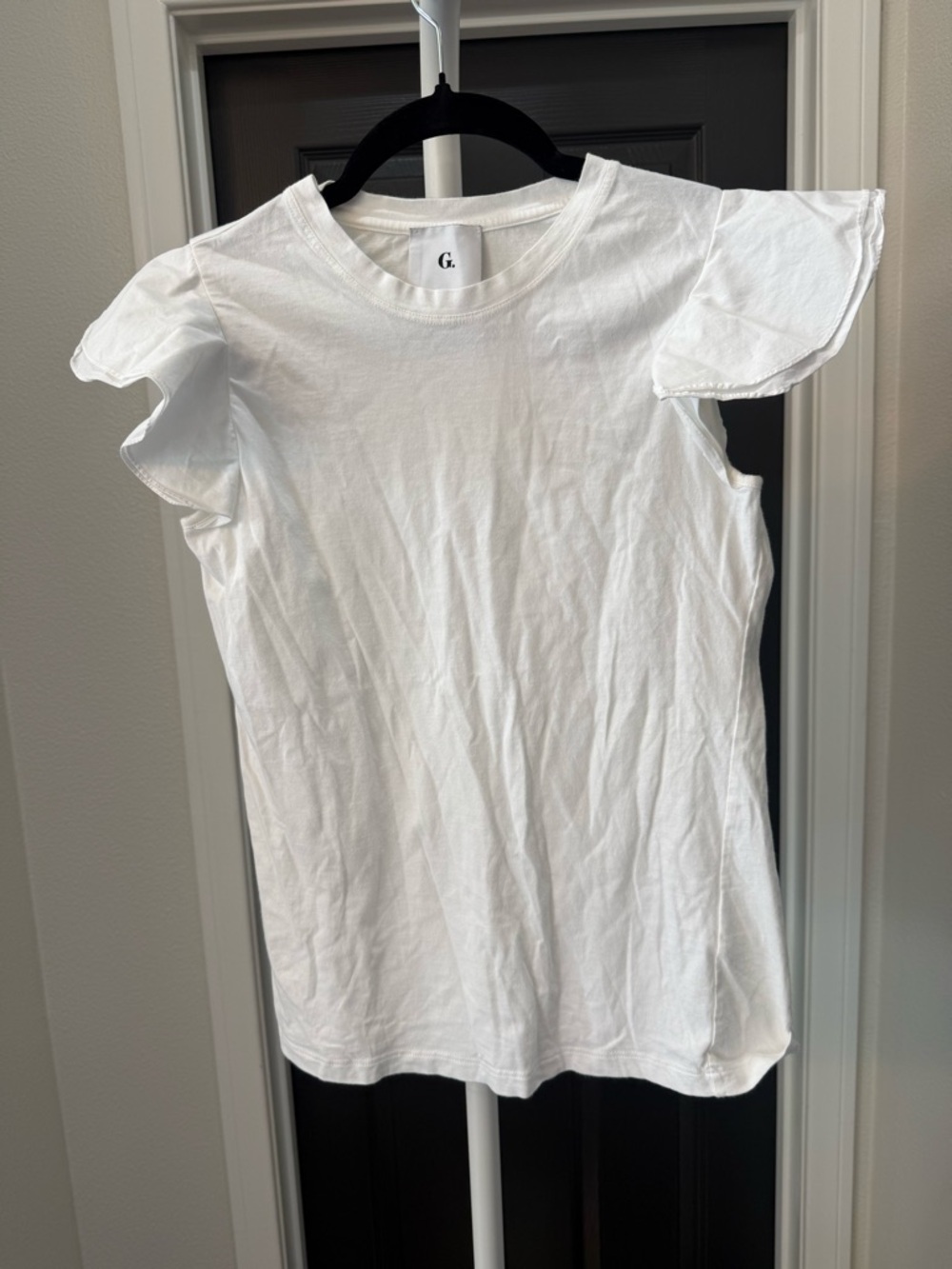 G. Label by Goop White Flutter Sleeve Tee